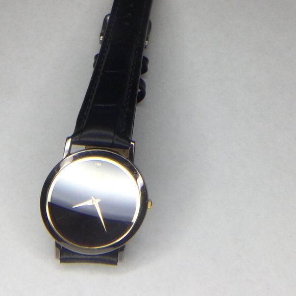 SEIKO CASUAL OR DRESS WATCH